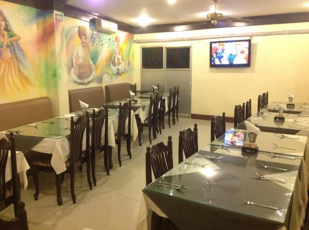 Hotel Sea Princess Patong Bagian luar foto